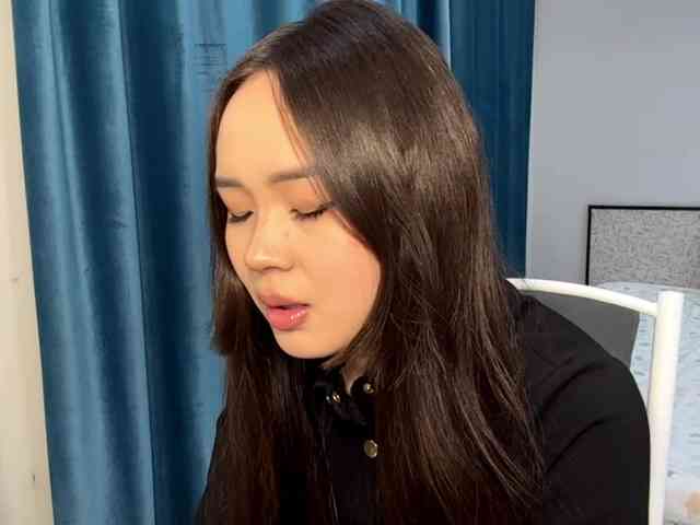 LatrishaAltigs webcam