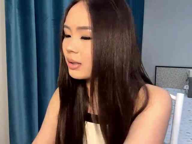 LatrishaAltigs webcam