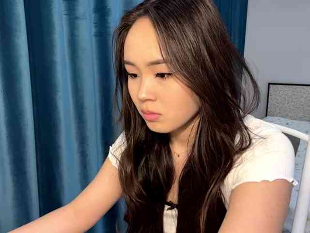 LatrishaAltigs webcam