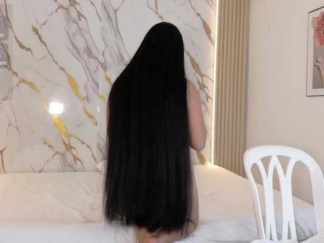 ZoeLonghair live cam on BongaCams