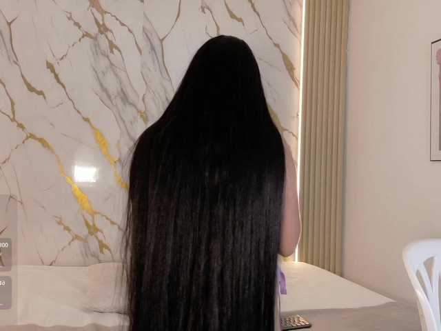 ZoeLonghair live cam on BongaCams