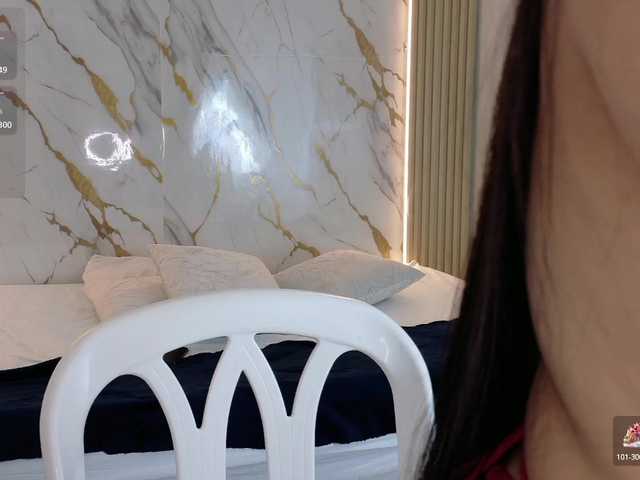 ZoeLonghair live cam on BongaCams