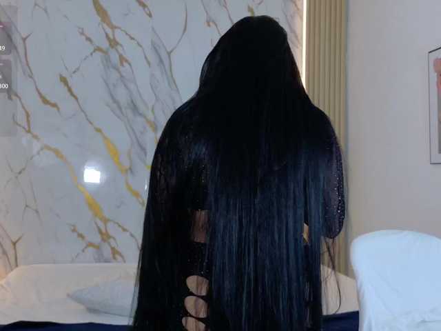 ZoeLonghair live cam on BongaCams