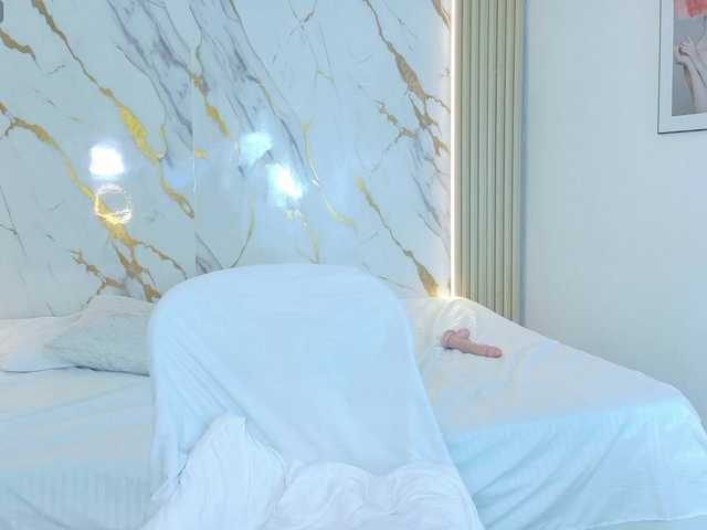 ZoeLonghair live cam on BongaCams