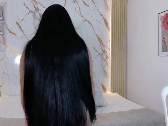ZoeLonghair