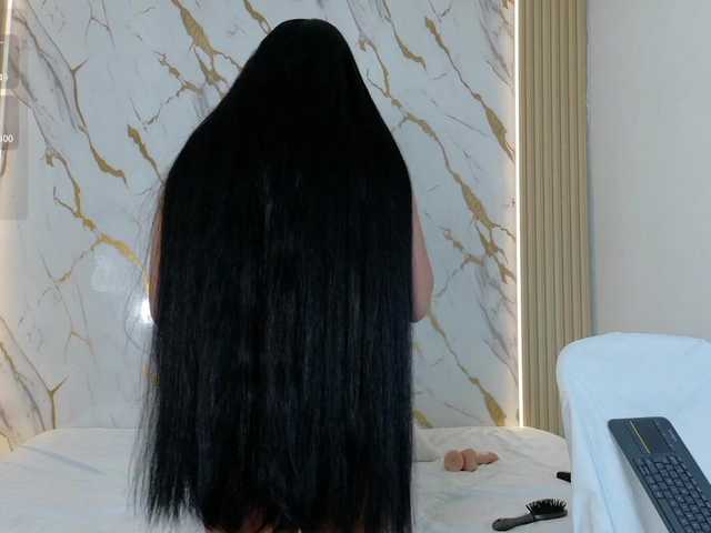 ZoeLonghair