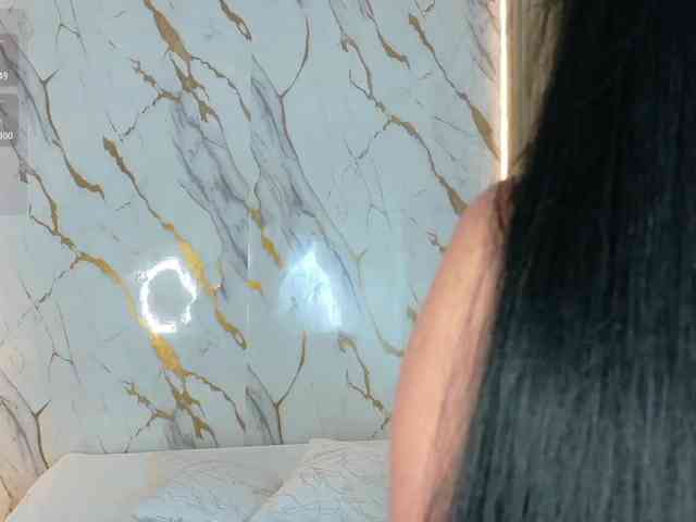 ZoeLonghair