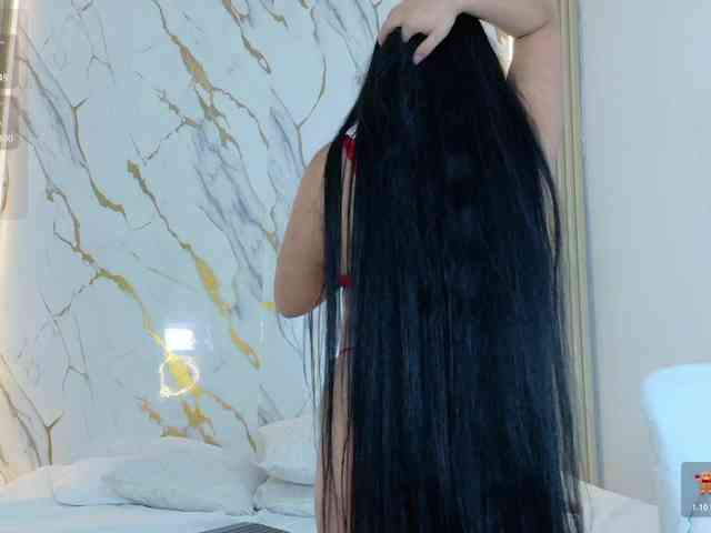ZoeLonghair