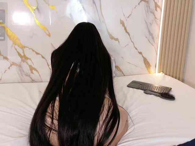 ZoeLonghair ZoeLonghair