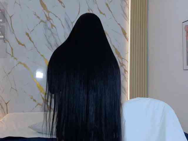 ZoeLonghair webcam
