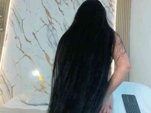 ZoeLonghair webcam