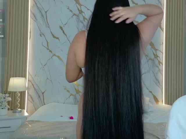 ZoeLonghair webcam