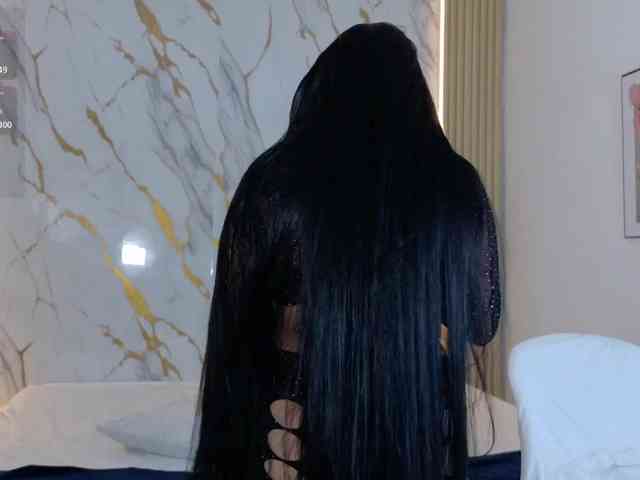 ZoeLonghair webcam