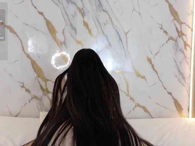 ZoeLonghair