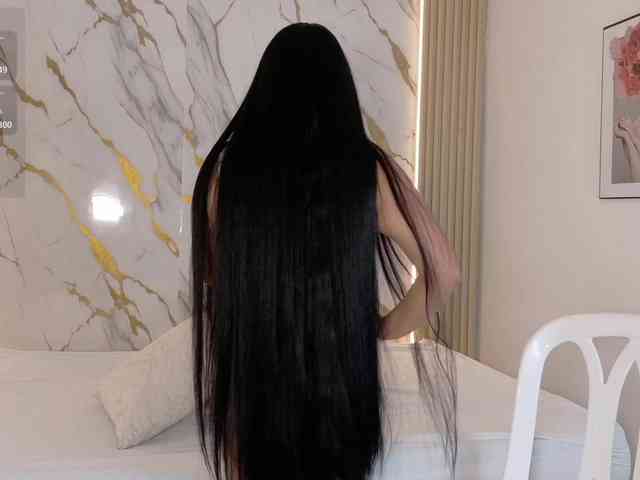ZoeLonghair webcam