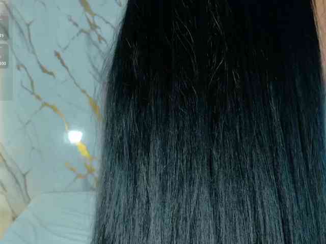 ZoeLonghair