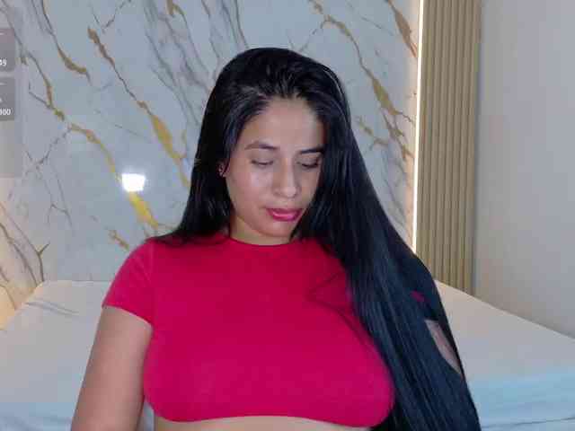 ZoeLonghair webcam