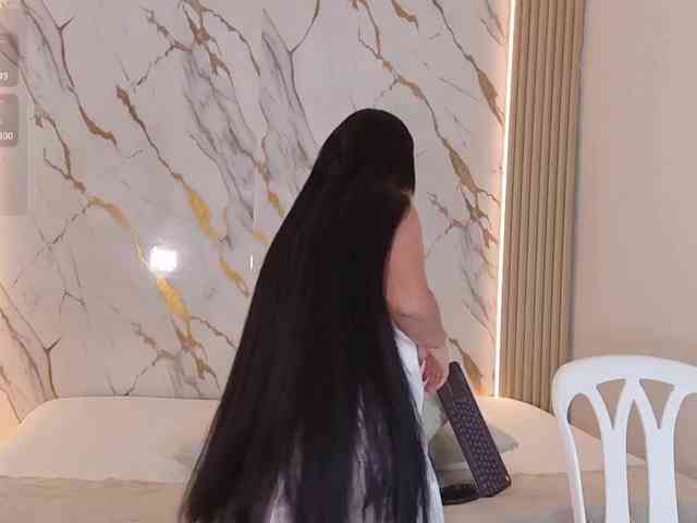 ZoeLonghair webcam