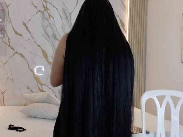 ZoeLonghair