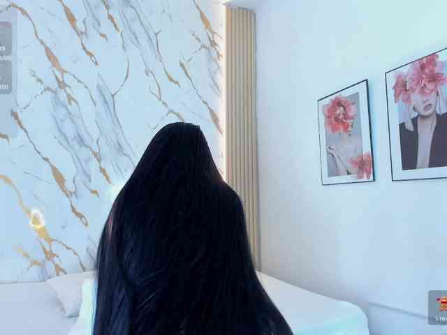ZoeLonghair