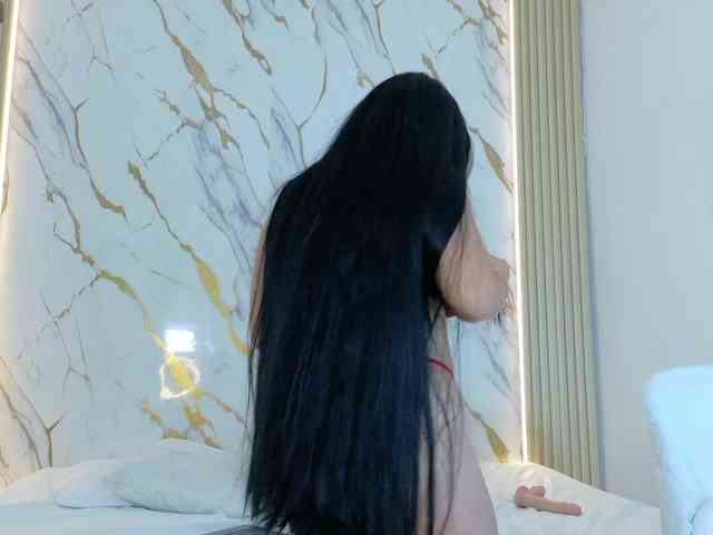 ZoeLonghair webcam