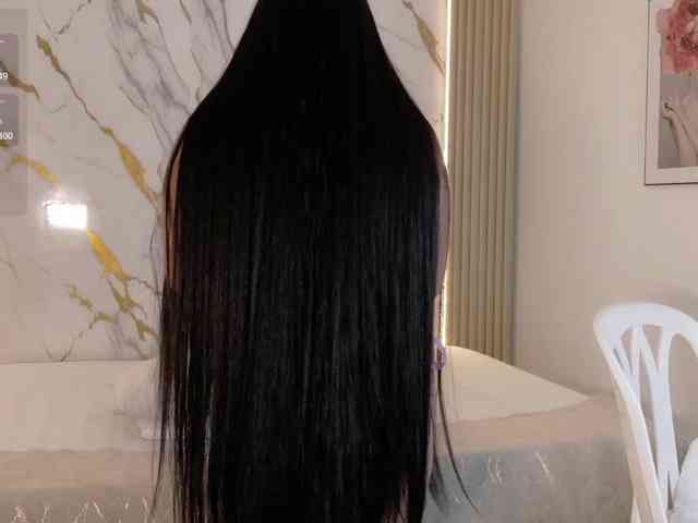 ZoeLonghair webcam