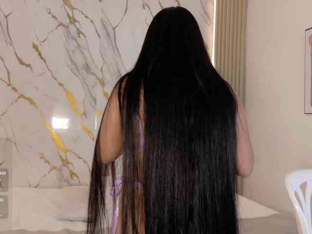 ZoeLonghair