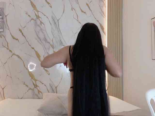 ZoeLonghair webcam