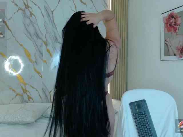 ZoeLonghair