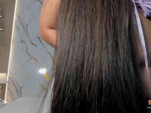 ZoeLonghair