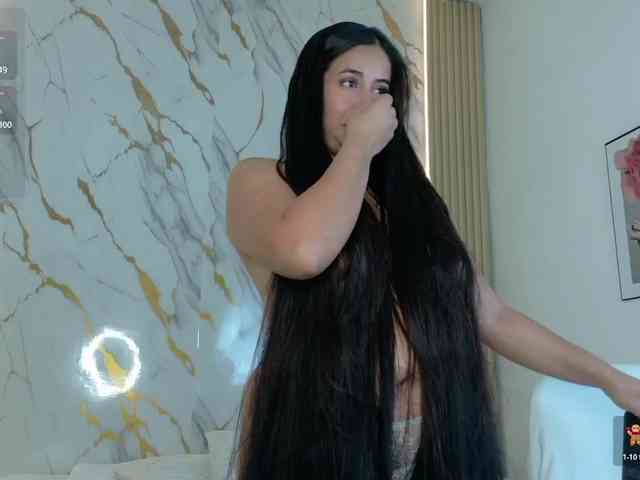 ZoeLonghair webcam