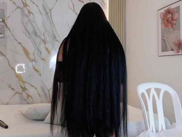 ZoeLonghair