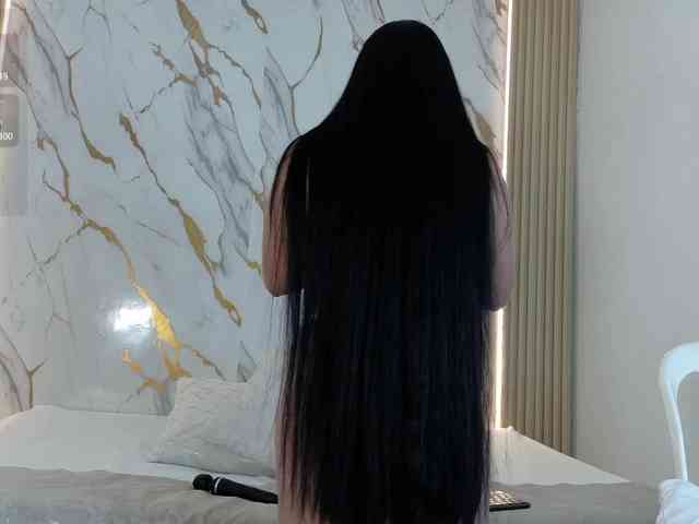 Model: ZoeLonghair