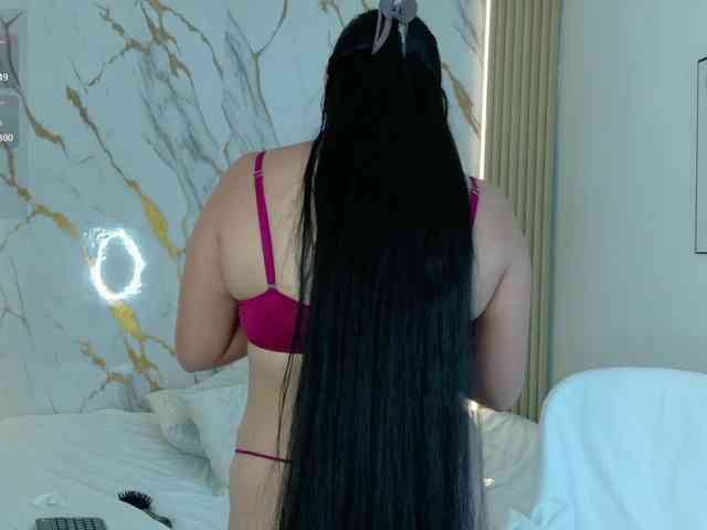 ZoeLonghair