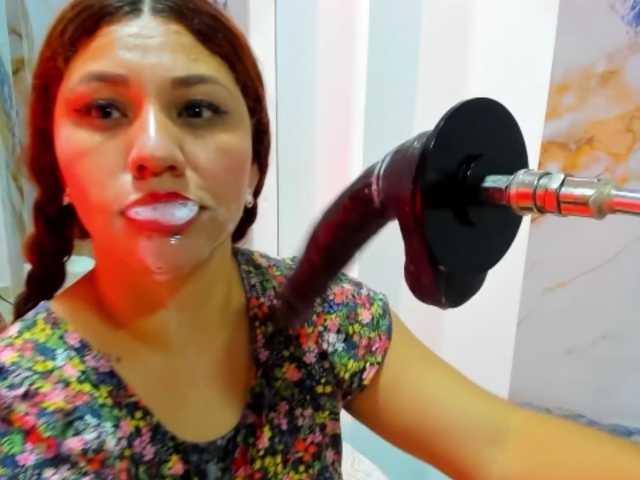 hadecute live cam on BongaCams