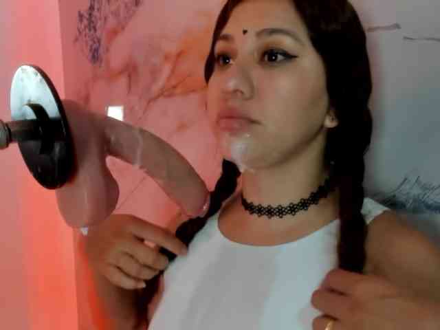 hadecute Live Webcam on BongaCams