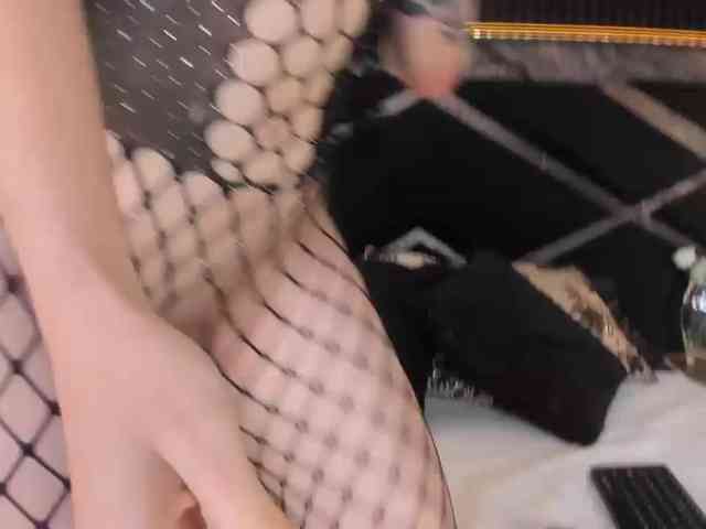 DaniMarin webcam
