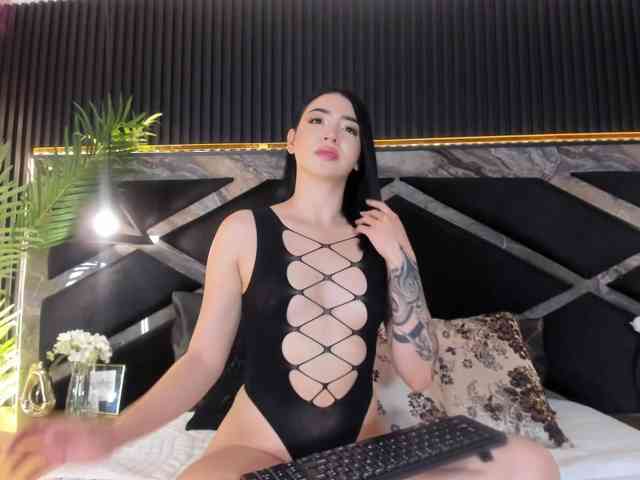 DaniMarin webcam