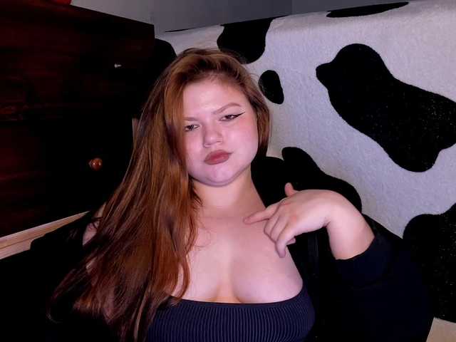 DarinaWilson live cam on BongaCams