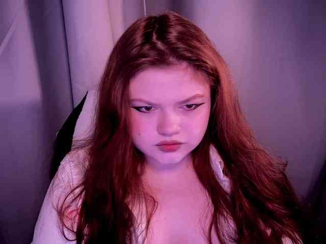 DarinaWilson webcam