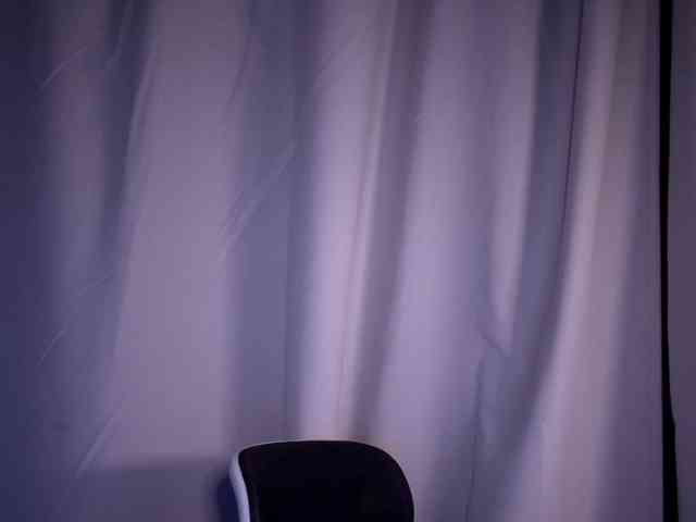 DarinaWilson webcam