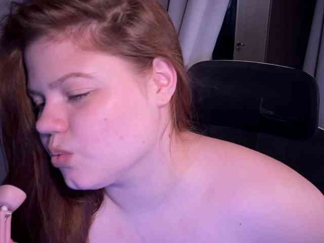 DarinaWilson webcam