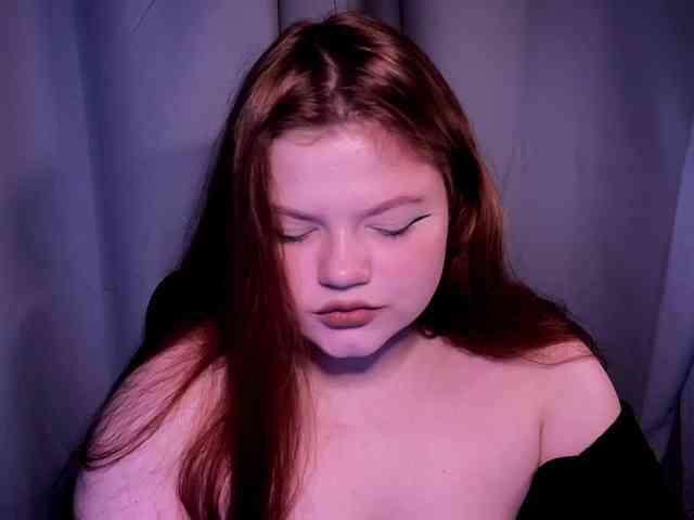 DarinaWilson webcam