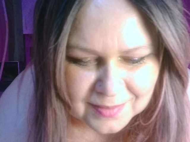 CharleeKendall live webcam show