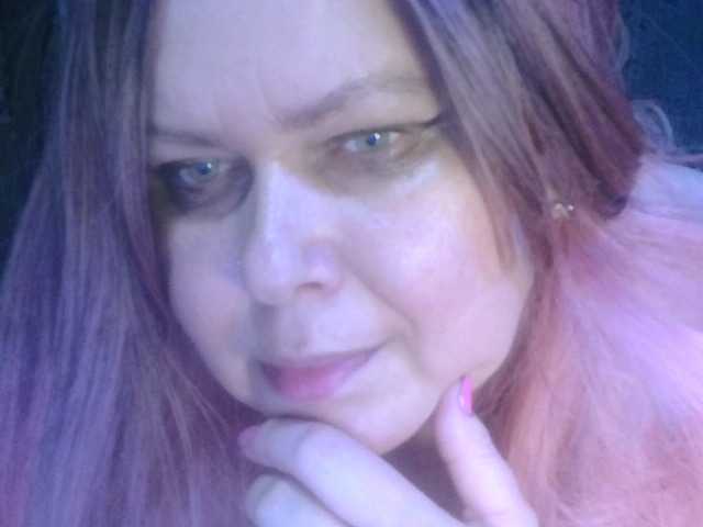 CharleeKendall live cam on BongaCams