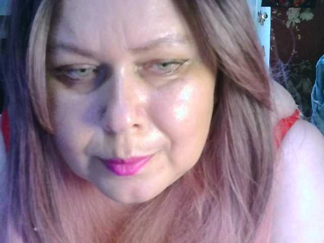 CharleeKendall live cam on BongaCams