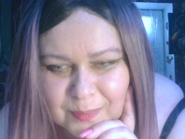 CharleeKendall's BongaCams show and profile