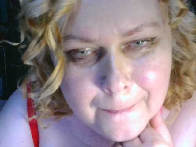 CharleeKendall Live Cam on BongaCams