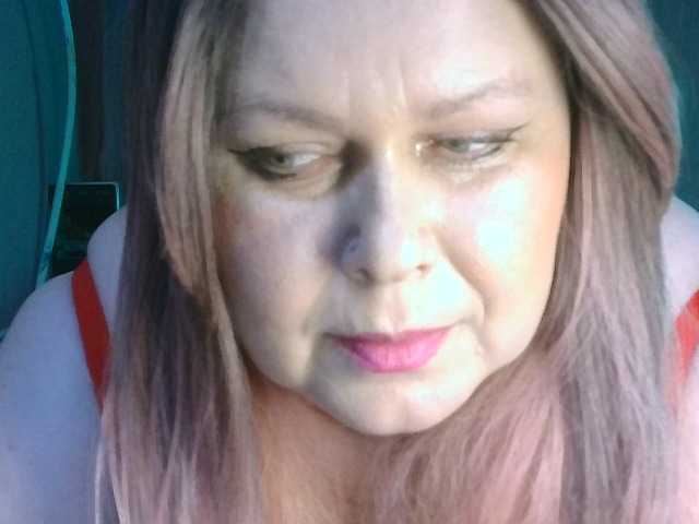 CharleeKendall live cam on BongaCams