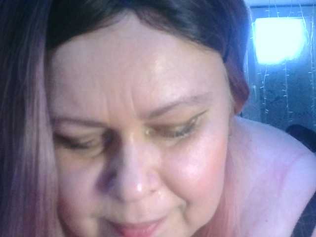 CharleeKendall's BongaCams show and profile